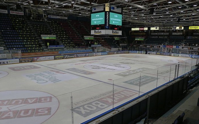 Хоккейная арена в Оулу (Финляндия)